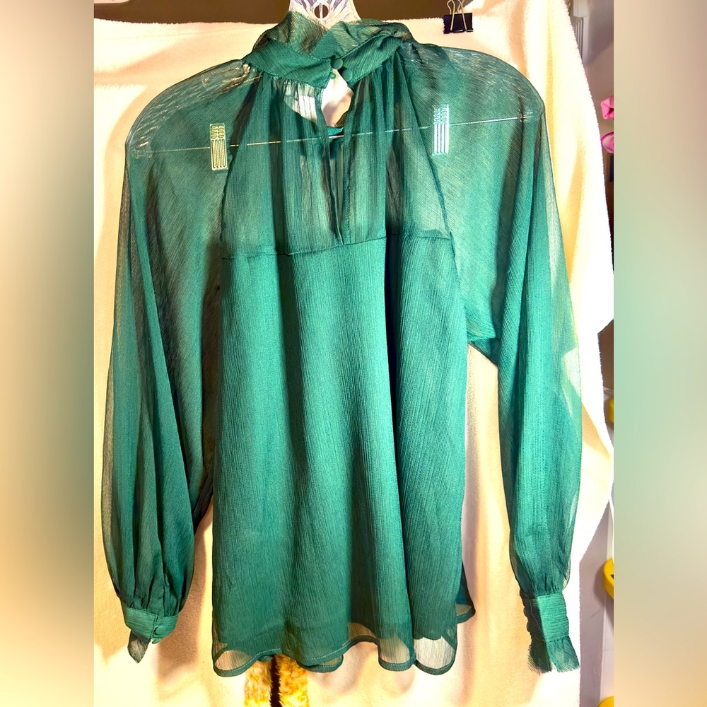 Green High Low Blouse with Mandarin Collar and Long Sleeves
